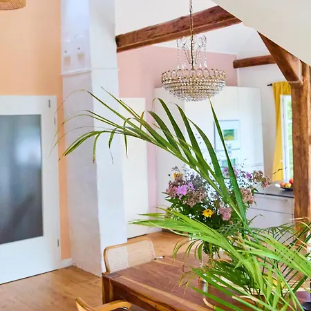 Luxurioese Mit 3 Schlafzimmern Tremsbüttel